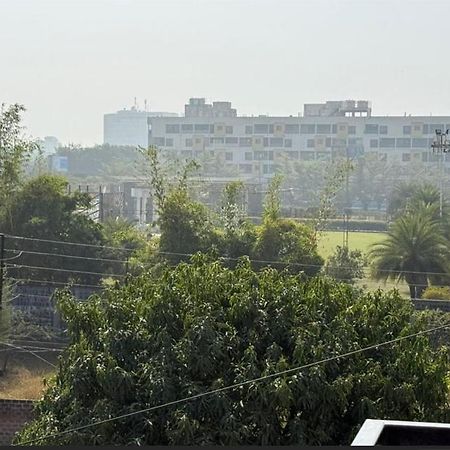 My Special House Homestay Nipania, Indore Exterior foto